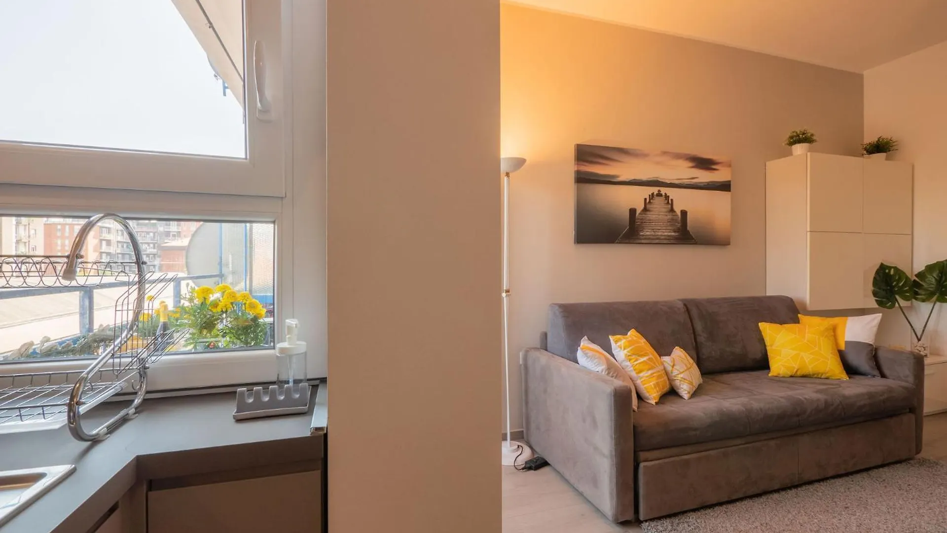 Xenia Apartments - Modern, Quiet And Cozy Apartment Milan